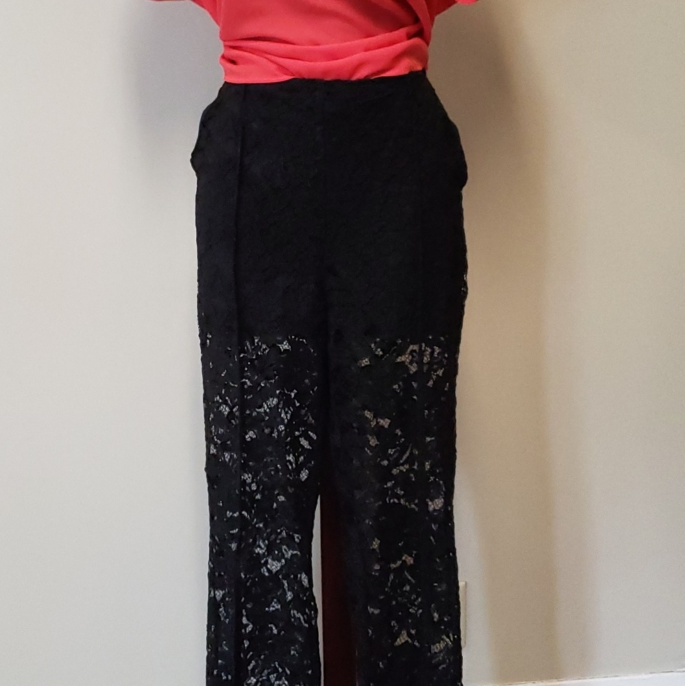 Ultra Sexy Bebe Lace pants 🌟 NWOT🌟